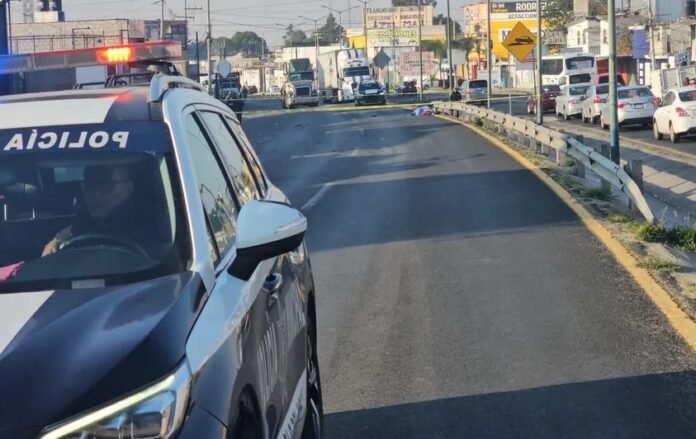 mujer-muere-atropellada-patrulla-mexico