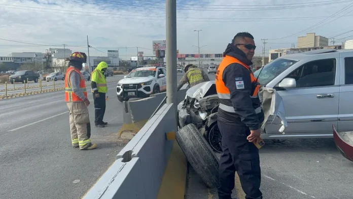 mujer-trasladaba-carriles-dirigen-sur