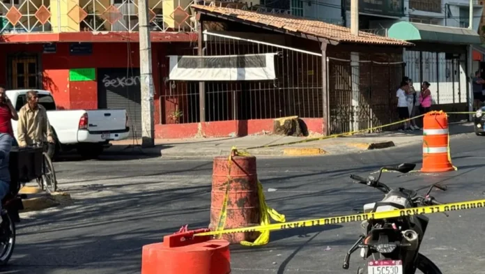 calles-guadalajara-cuerpo-mujer-adulta