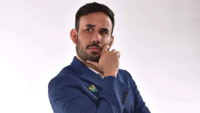 werevertumorro-denuncia-discriminacion-miami-mexicano